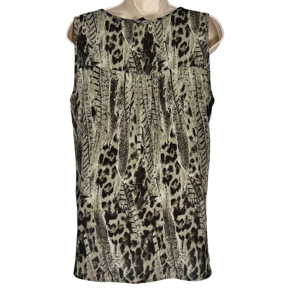 Eage Olive Green & Black Sleeveless Top - Picture 6 of 10